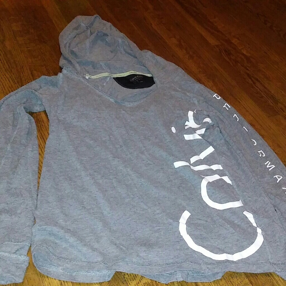 Long sleeve shirt